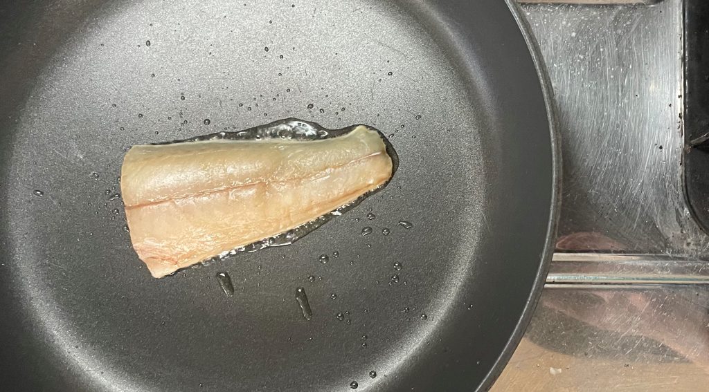 フライパンで焼く